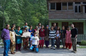 The women, the interns, Stpehan, Keshav bhaiya and the felt cloth